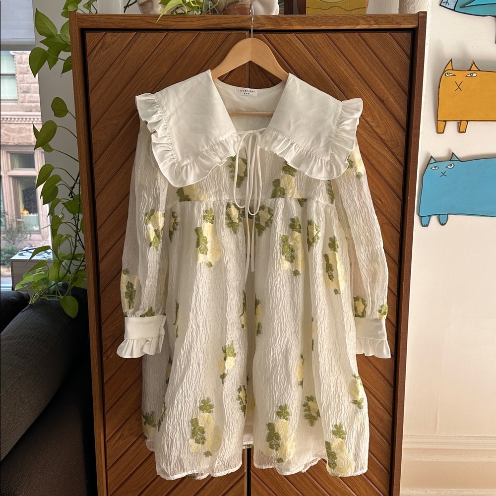 Spring Floral Smock Dress with Ruffled Collar